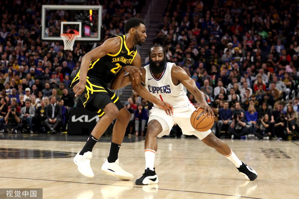 引援动作颇 引援动作颇